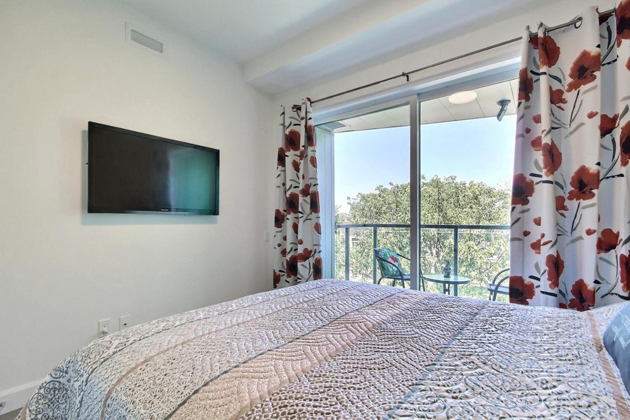 Good Vibes Only -Modern And Spacious 2 Bedroom Condo 4 Beds Free Parking, Gym Québec Zewnętrze zdjęcie